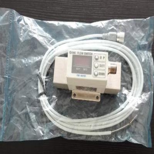 纯日本进口SMC流量开关PF2W720-04-27-M水用数字式流量开关